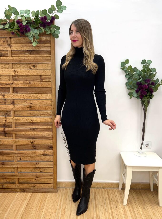 Vestido cuello + colores