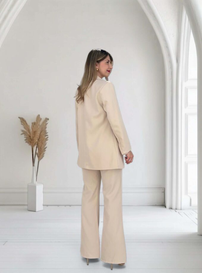 Traje Sicilia crema