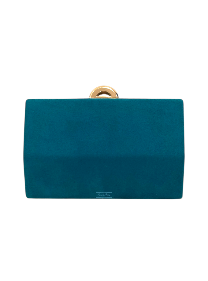 Clutch petróleo ante