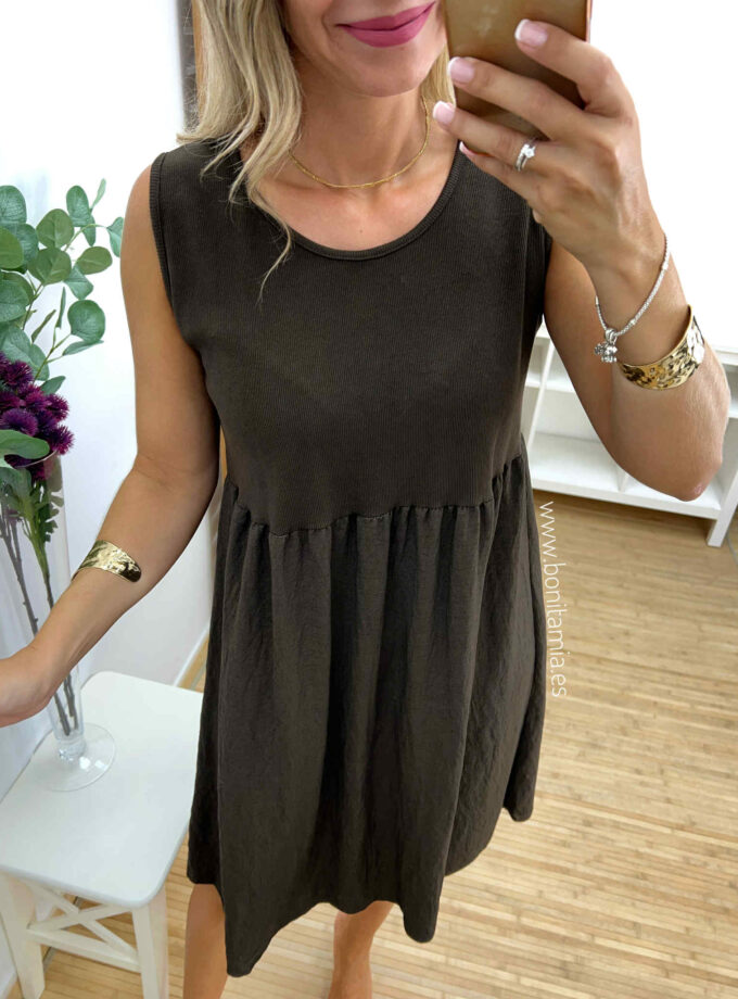 Vestido combinado chocolate