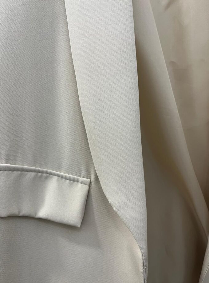 Blazzer fruncida beige