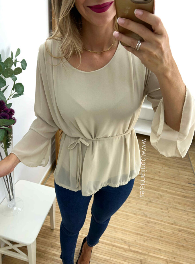 Blusa gasa beige