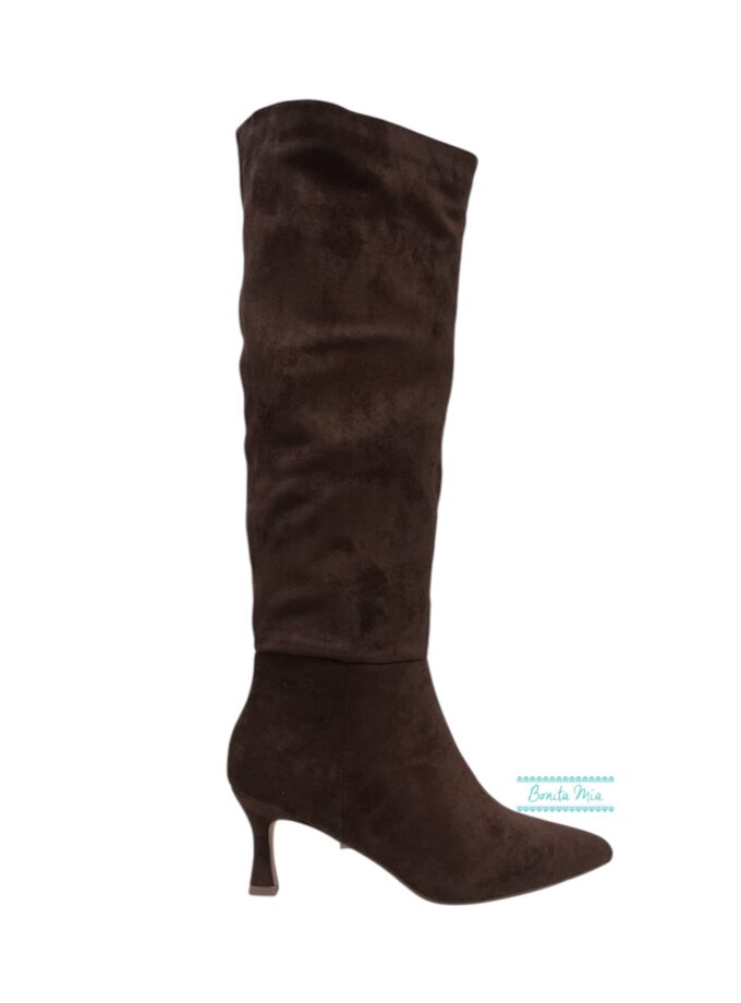 Botas ante chocolate