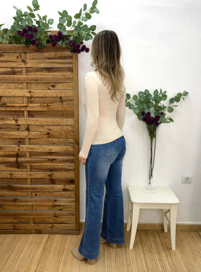 Camiseta encaje beige