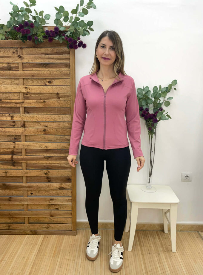 Conjunto deportivo rosa