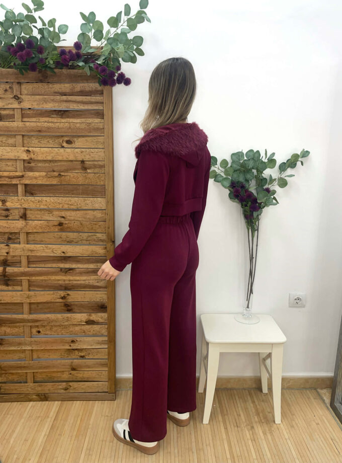 Conjunto pelo burdeos