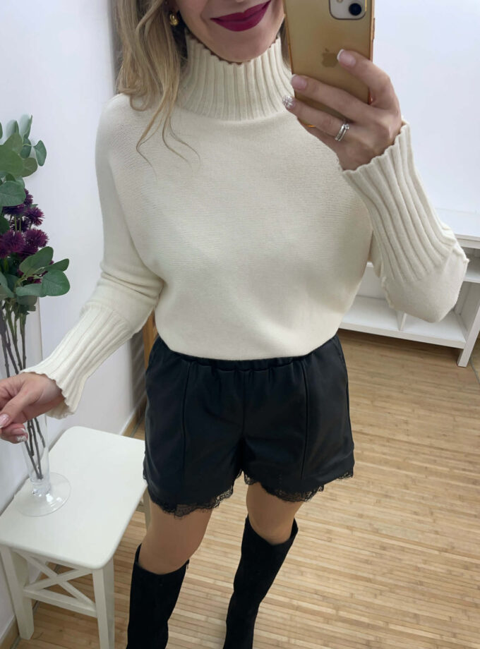 Short polipiel negro