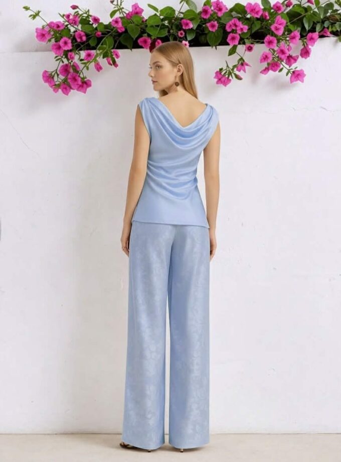 Conjunto Deli celeste