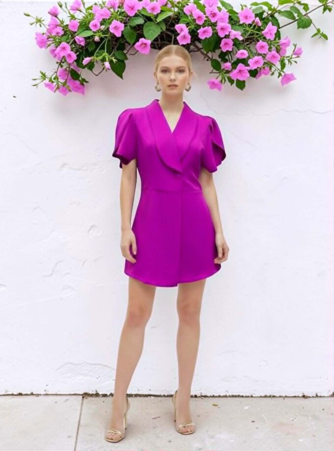 Mono Carlota buganvilla