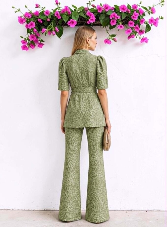 Traje Amazonia