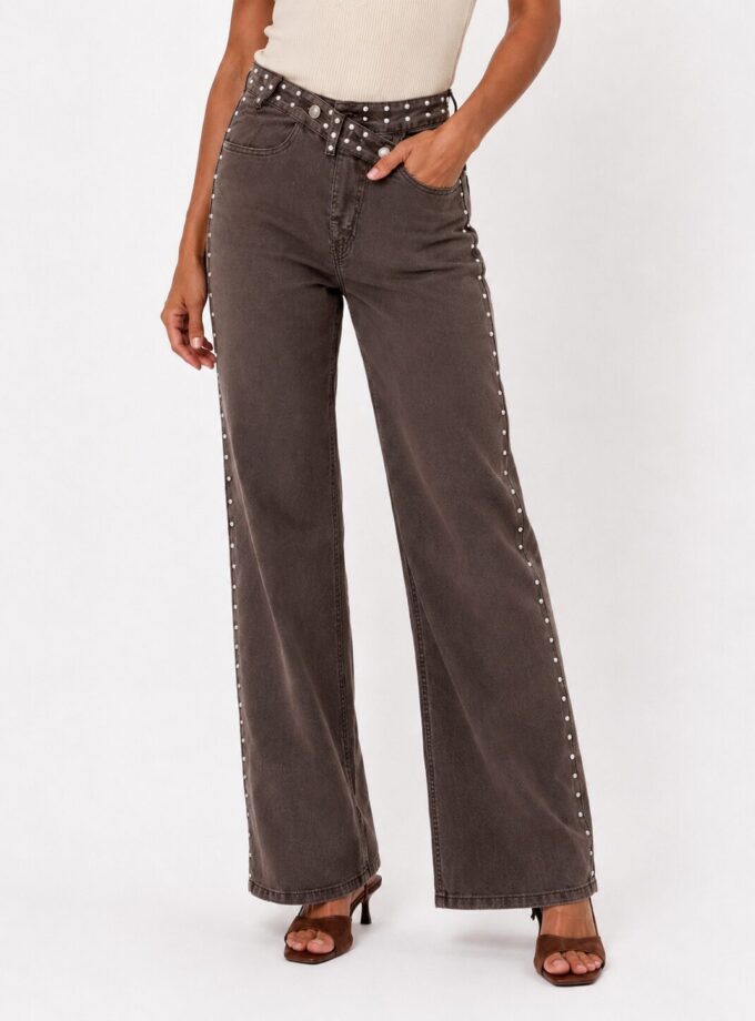 Jeans tachas marrón