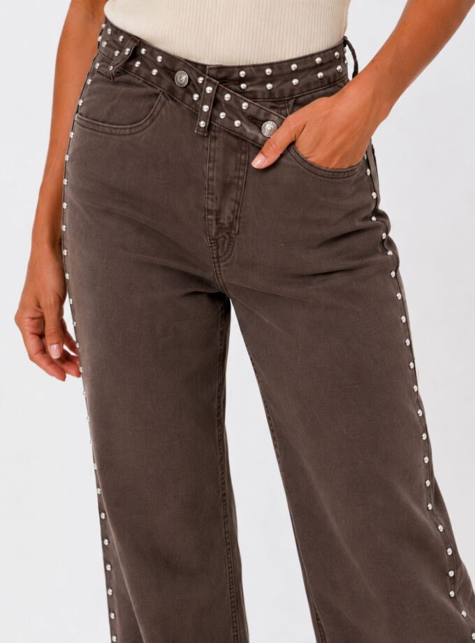Jeans tachas marrón