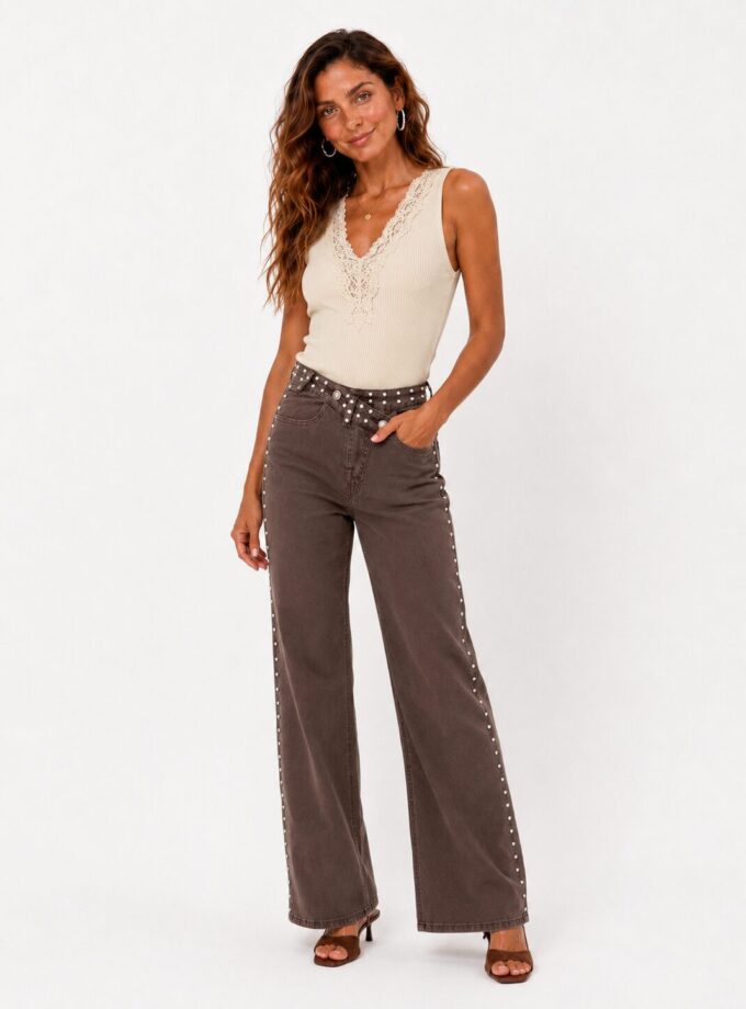 Jeans tachas marrón