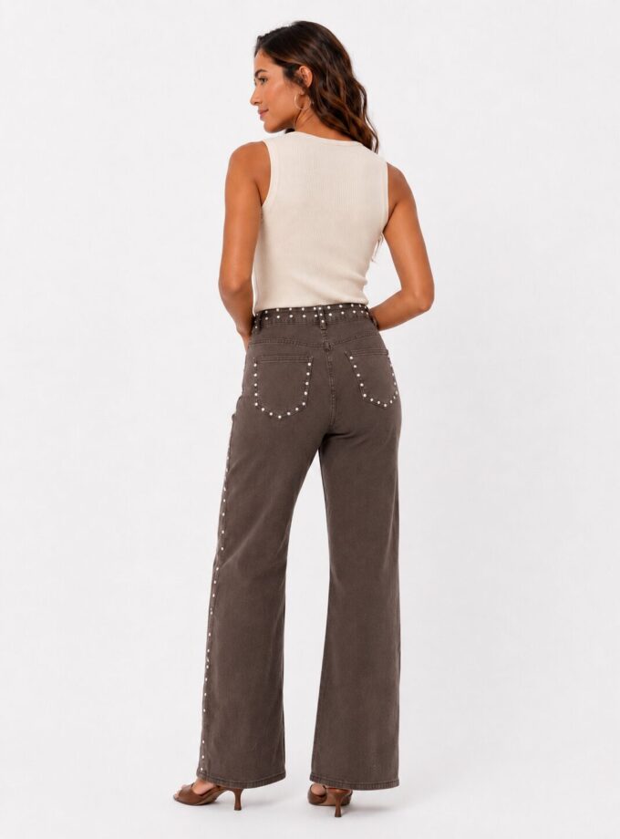 Jeans tachas marrón